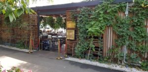 Terasa Biutiful by The Lake Herastrau