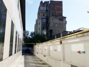 Upstairs Rooftop, restaurant panoramic in Victoriei Business Center din Bucuresti