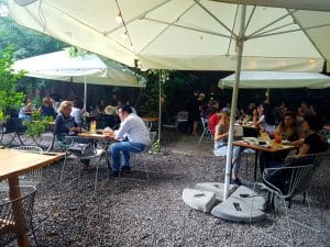 Verona, gradina si cafenea in Bucuresti