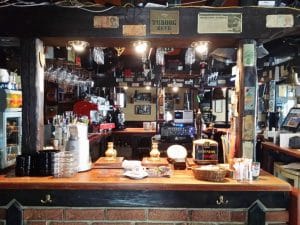 White Horse, bistrou in Piata Dorobantilor