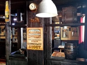 White Horse, bistrou in Piata Dorobantilor