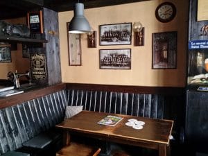 White Horse, bistrou in Piata Dorobantilor