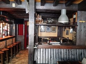 White Horse, bistrou in Piata Dorobantilor