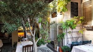 White Horse, restaurantul cu bucatarie italiana si internationala din Beller