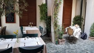 White Horse, restaurantul cu bucatarie italiana si internationala din Beller