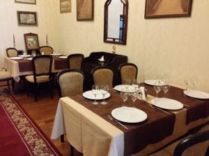 Zahana 33, Restaurant Doamnei 21 in Centrul Vechi