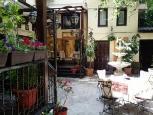 Zahana 33, Restaurant Doamnei 21 in Centrul Vechi