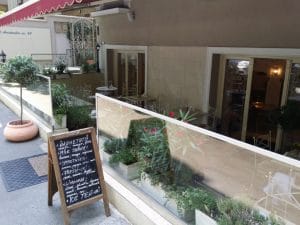 Zexe Braserie, cofetarie si bistrou in Bulevardul Aviatorilor