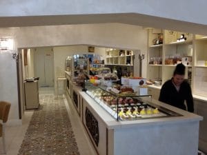 Zexe Braserie, cofetarie si bistrou in Bulevardul Aviatorilor