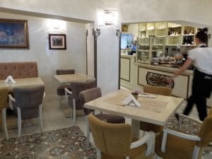 Zexe Braserie, cofetarie si bistrou in Bulevardul Aviatorilor