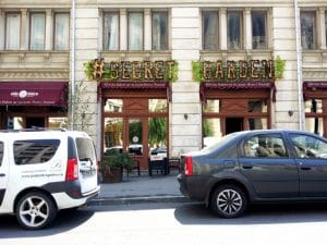 Aida Bistro, restaurant cu terasa la Palatul Bragadiru