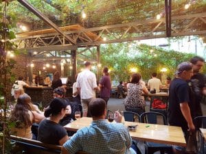 Alt Shift, local boem in zona Universitate din Bucuresti