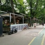 Baraka, terasa boema de hipsteri si skateri in parcul Herastrau din Bucuresti