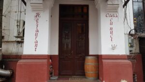 Casa cu Nuci, restaurant in Bucuresti
