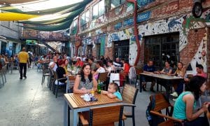 Club Fabrica, local boem pe strada 11 Iunie, langa parcul Carol