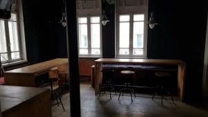 Coppers Pub, club si bistrou boem