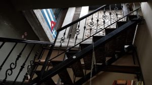 Copper's Pub, club si bistrou boem