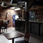 Copper's Pub, club si bistrou boem