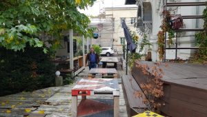 Copper's Pub, club si bistrou boem