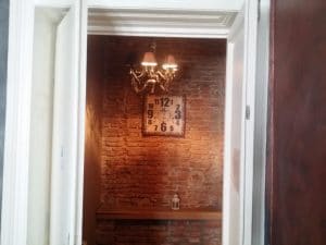 Copper's Pub, restaurant cu specific american in Hristo Botev