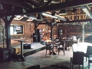 Copper's Pub, restaurant cu specific american in Hristo Botev