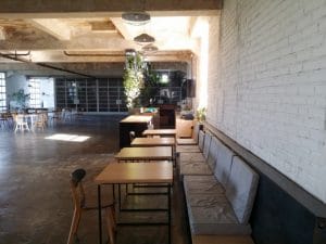 Deschis Gastrobar, club si terasa pe acoperisul Fabricii de Bumbac in Splaiul Unirii