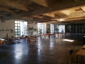 Deschis Gastrobar, club si terasa pe acoperisul Fabricii de Bumbac in Splaiul Unirii