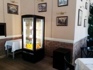 Golden Blitz, restaurant cu specific romanesc la Razoare