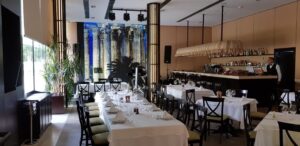 Golden Blitz restaurant romanesc la razoare in Bucuresti 09