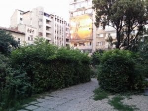 Gradina Eden, terasa boema pe Calea Victoriei in Bucuresti