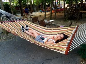 Gradina Eden, terasa boema pe Calea Victoriei in Bucuresti