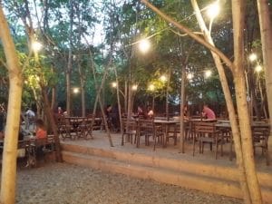 Gradina Eden, terasa boema pe Calea Victoriei in Bucuresti