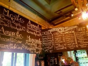 Jacques Pot, local boem in Bucuresti