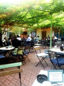 Jacques Pot, local boem in Bucuresti