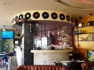 Jazz Book, local boem in cartierul Cotroceni din Bucuresti