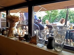 Jazz Book, local boem in cartierul Cotroceni din Bucuresti