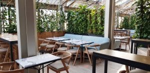 Linea Closer to The Moon, rooftop restaurant in Centrul Vechi din Bucuresti