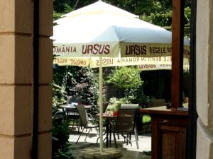 Mahala, restaurant cu bucatarie urbana la Palatul Bragadiru