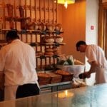 Paine si Vin, bistrou boem in Centrul Vechi al Bucurestiului