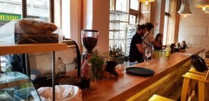 Paine si Vin, bistrou boem in Centrul Vechi al Bucurestiului