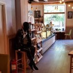 Plated Winebar & Bistro, restaurant cu bacanie