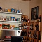 Plated Winebar & Bistro, restaurant cu bacanie