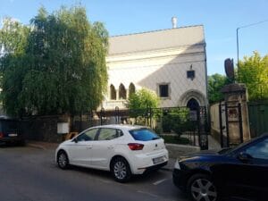 Simbio, local neo-boem in Bucuresti