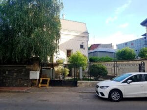 Simbio, local neo-boem in Bucuresti