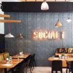 Social 1, restaurant cu bar in Piata Constitutiei