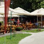 Terasa City Grill de la Piata Charles de Gaulle din Bucuresti