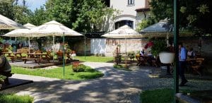 Terasa City Grill de la Piata Charles de Gaulle din Bucuresti