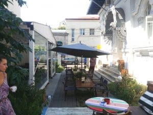 Copper's Pub, restaurant cu specific american in Hristo Botev