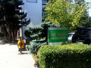 The Grill meet and meat, restaurant in Satul Francez