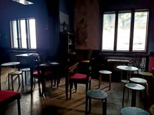 BEAT bar umanist, local boem in cartierul Armenesc din Bucuresti